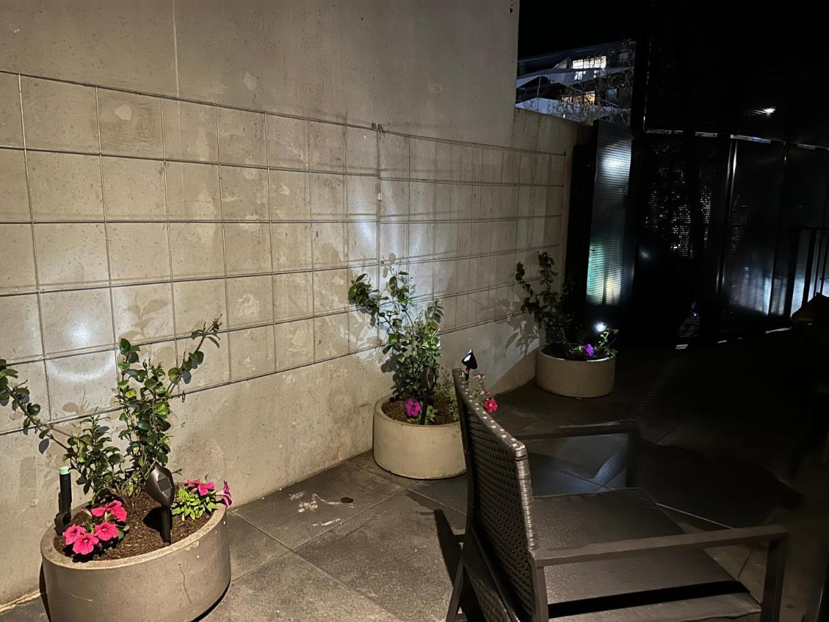 Palko - Stylish In The City Canberra Exterior foto